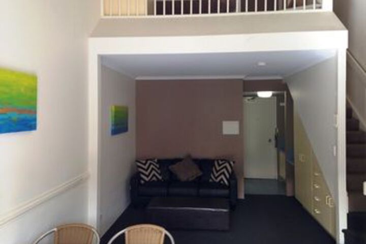 Room 40 of 49
