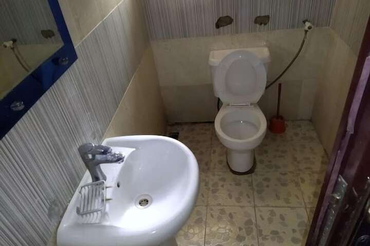 Room 16 of 57