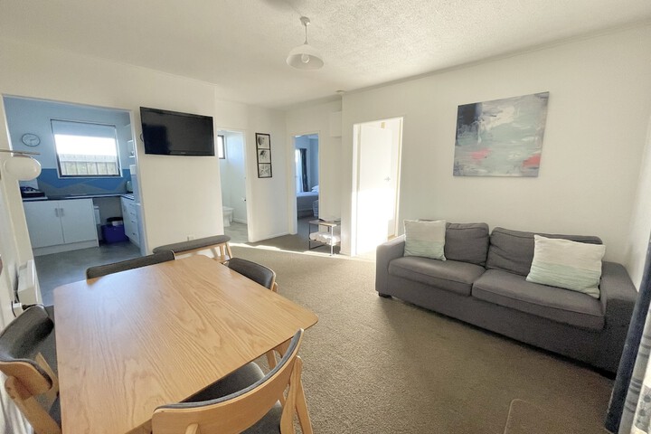 Room 34 of 62