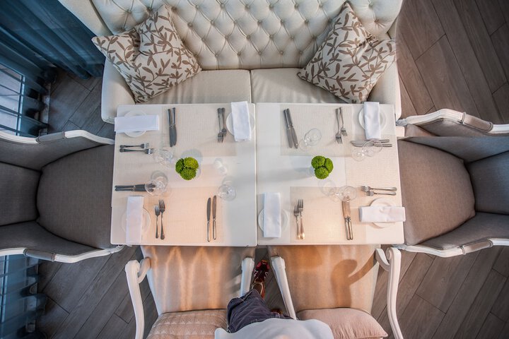 Dining 62 of 97