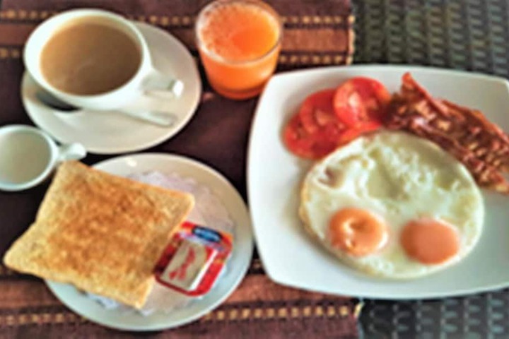 Dining Photos