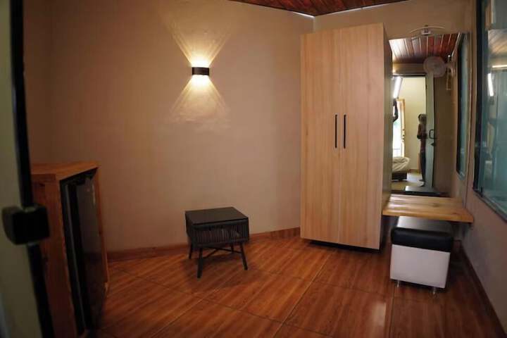 Room 60 of 112