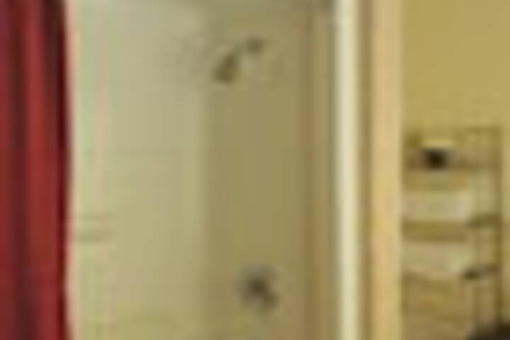 Room 68 of 117