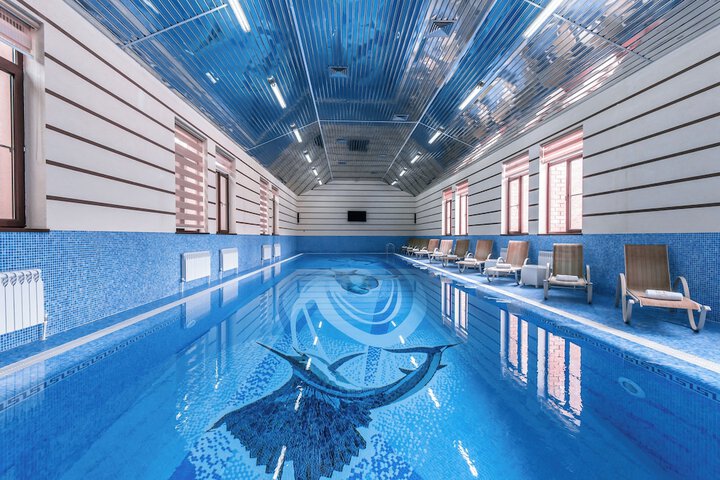 Pool 40 of 67