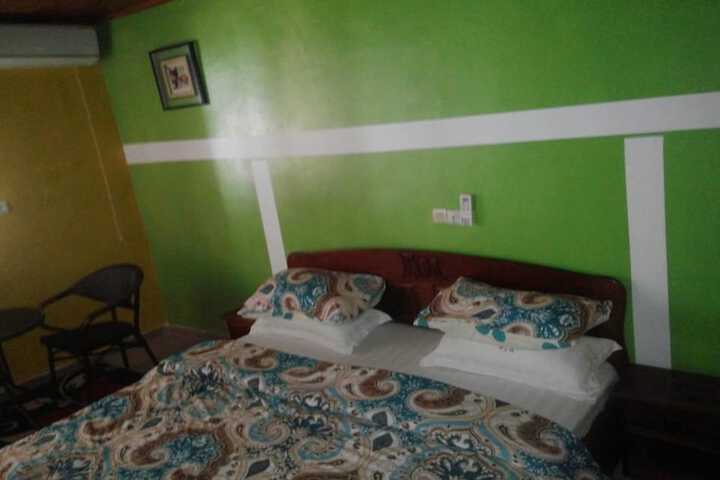 Room 19 of 32