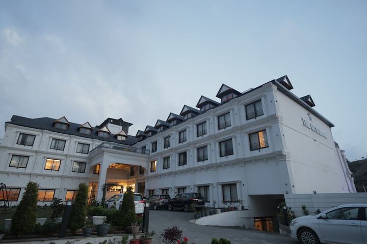 Hotel 140 of 144