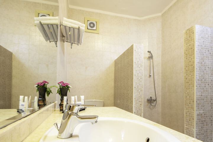 Bath Interior