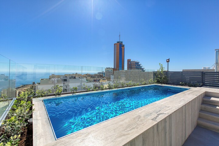Pool 59 of 79