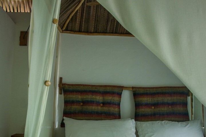 Room 8 of 72