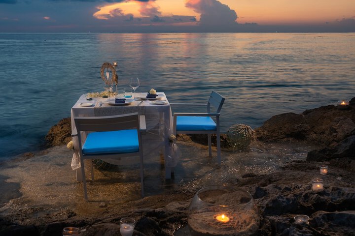 Dining 142 of 192