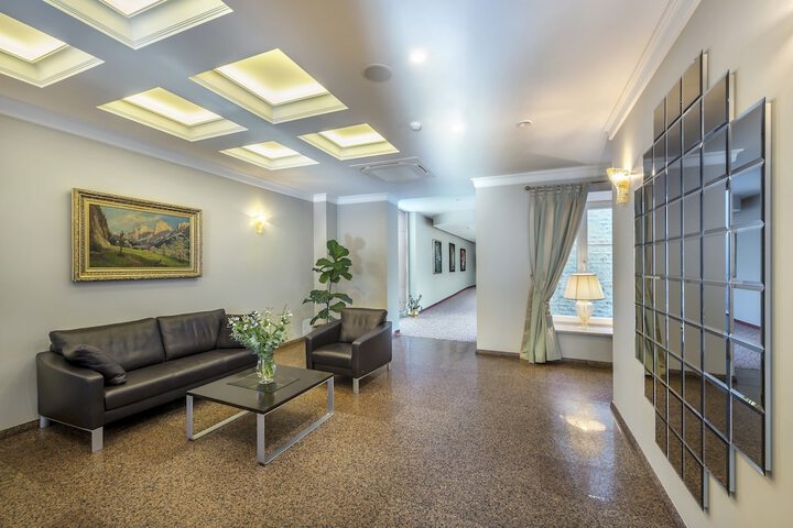 Lobby Entry