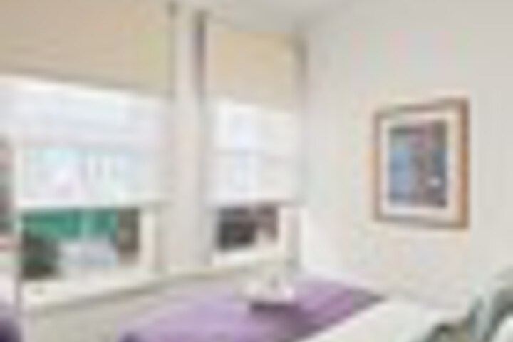 Room 14 of 318