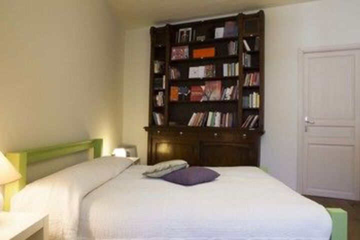 Room 3 of 11
