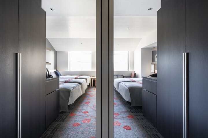 Room 10 of 67
