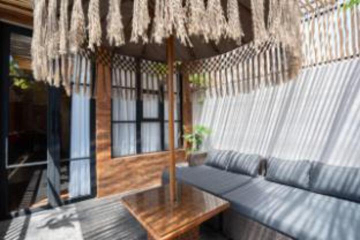 Terrace/Patio 11 of 22