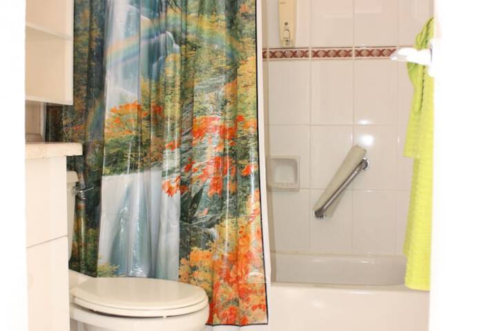 Bath Interior