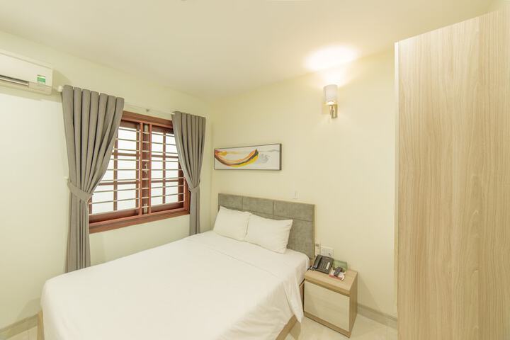 Room 14 of 74