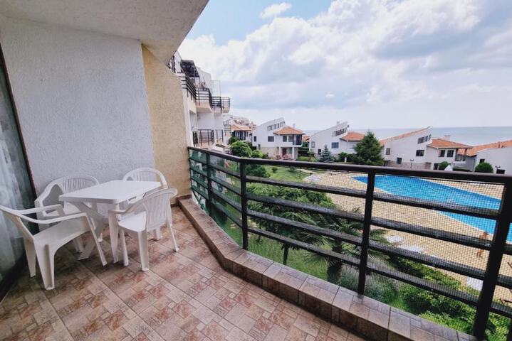 Terrace/Patio 65 of 137