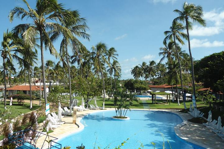 Pool 50 of 115