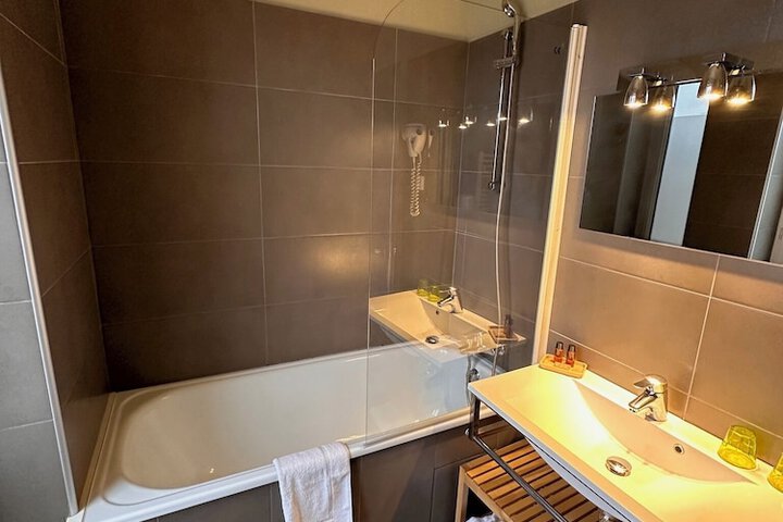 Bath Interior