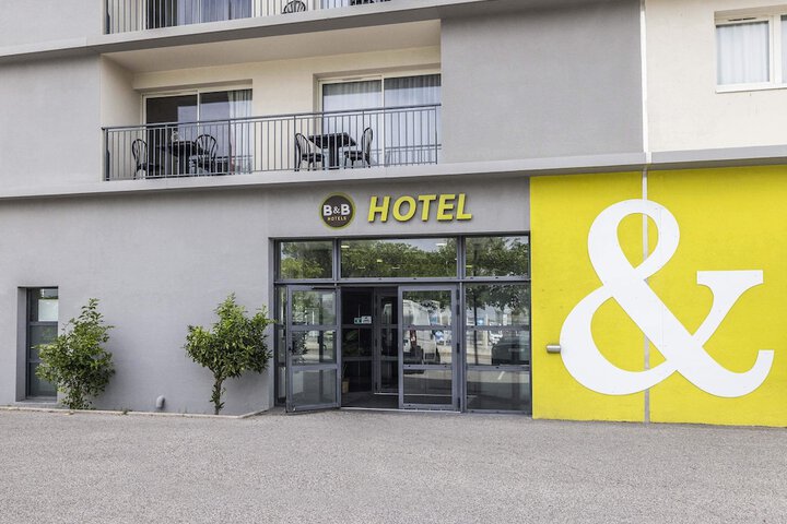 Hotel 34 of 35