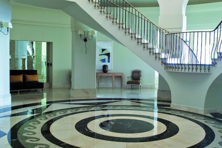 Hotel Interior 2 of 184