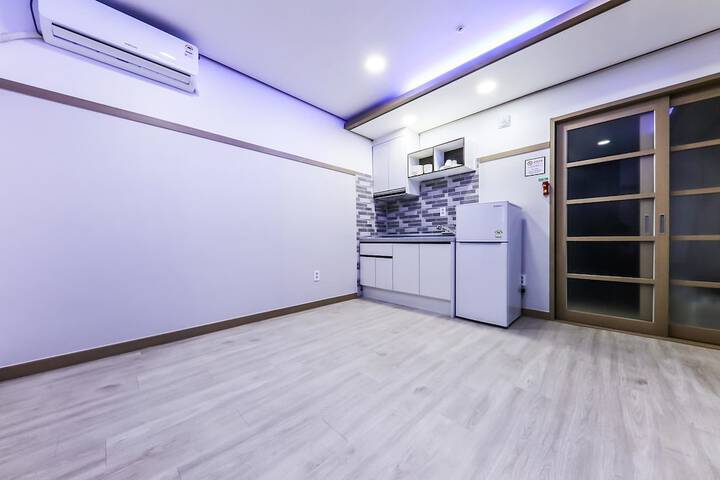 Room 15 of 54