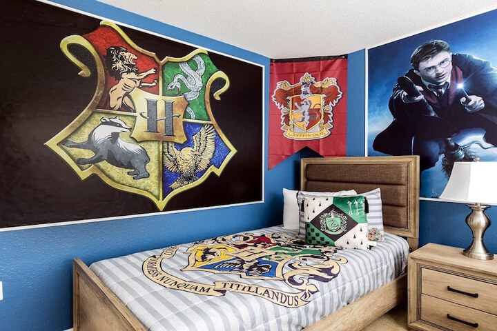 Room 307 of 710