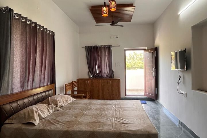 Room 7 of 17