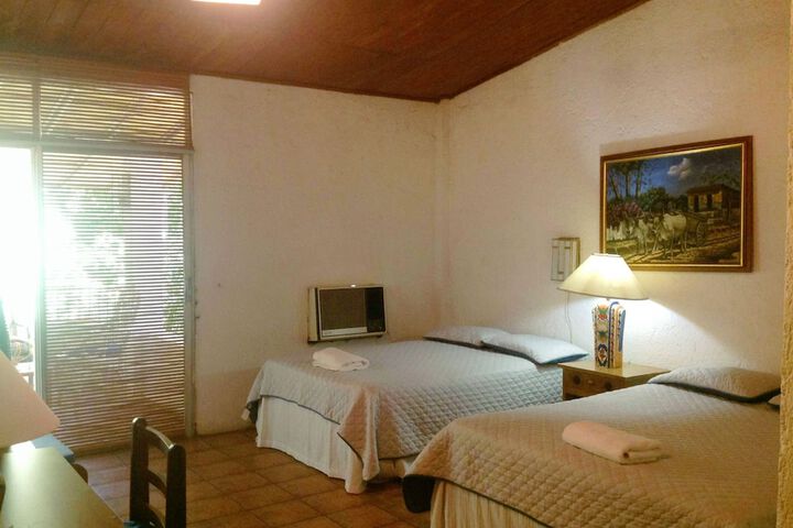 Room 5 of 21