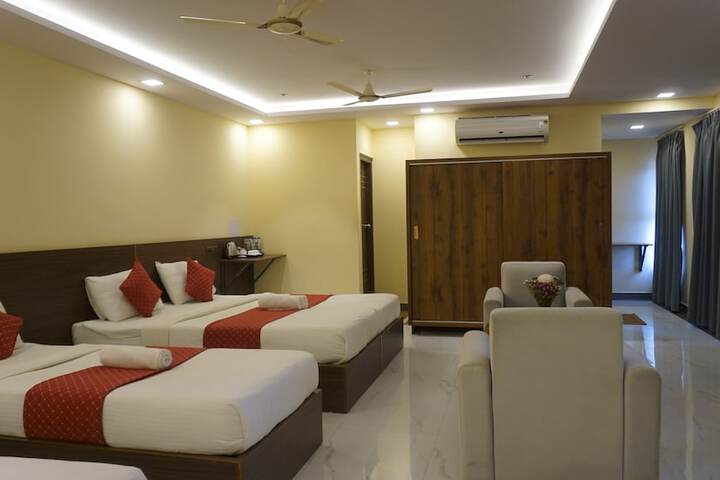 Room 49 of 128