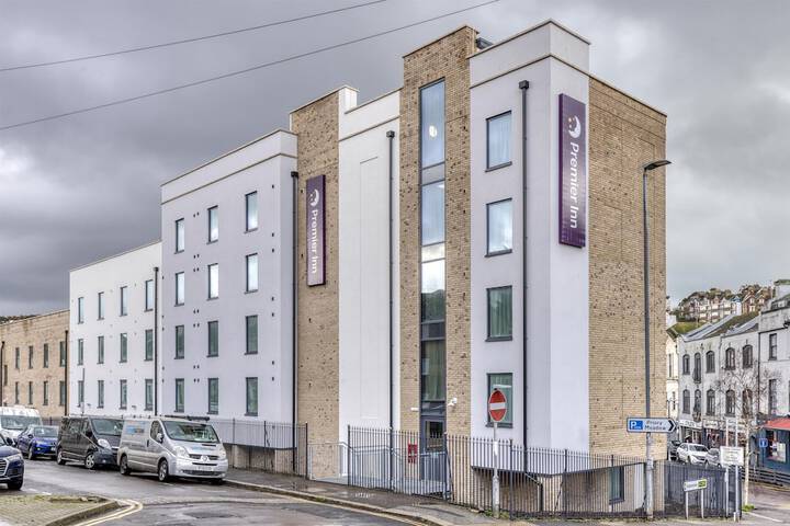 Premier Inn Hastings Town Centre