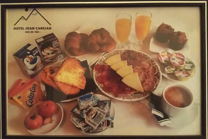 Breakfast meal
