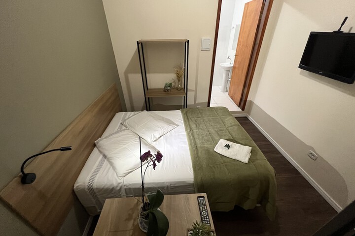 Room 38 of 64