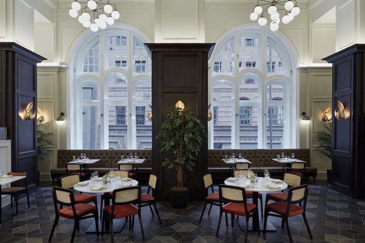 Dining 67 of 109