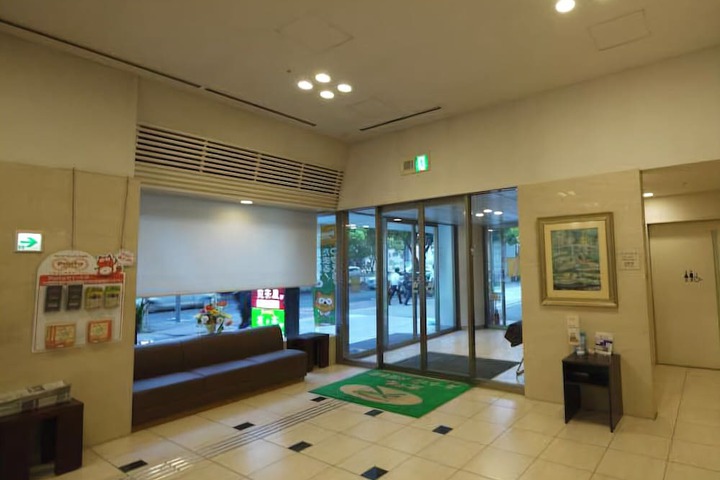 Hotel 2 of 48