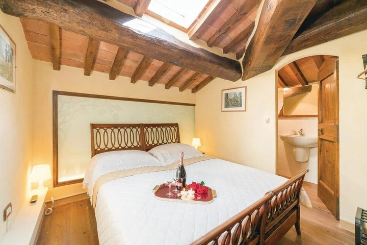 Room 3 of 19