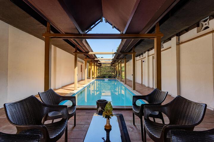 Pool 5 of 6