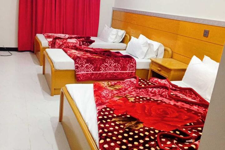 Room 3 of 18