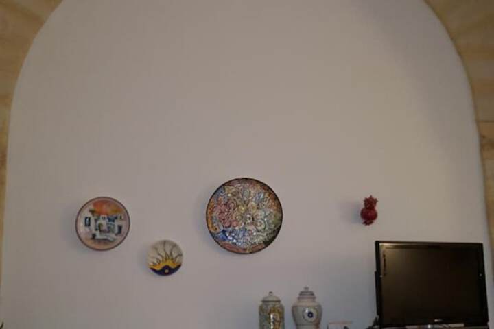 Room 18 of 34