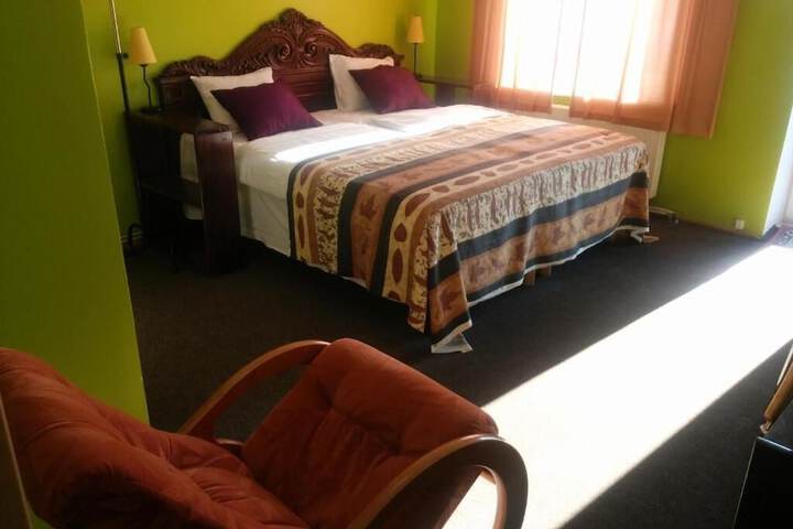 Room 20 of 62