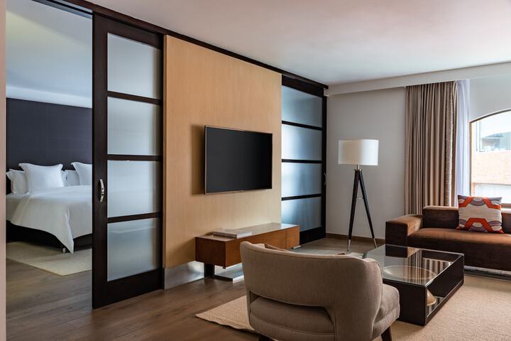 Room 10 of 54