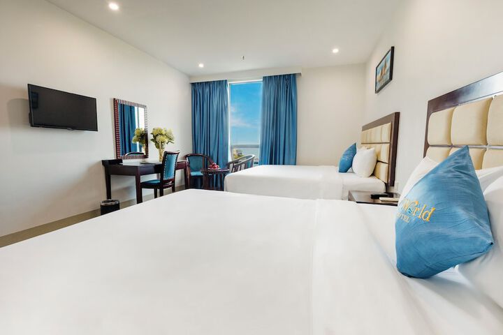 Room 27 of 150