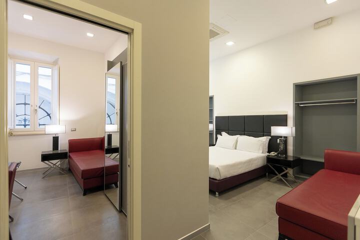 Room 100 of 222