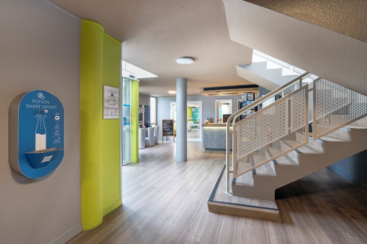 Lobby Entry