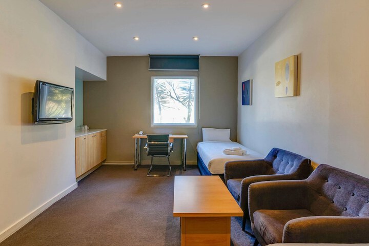 Room 17 of 55