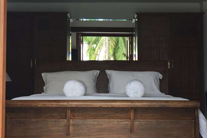 Room 10 of 75