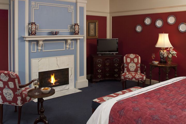 Room 3 of 44