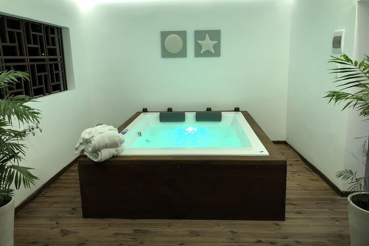 Spa 54 of 86