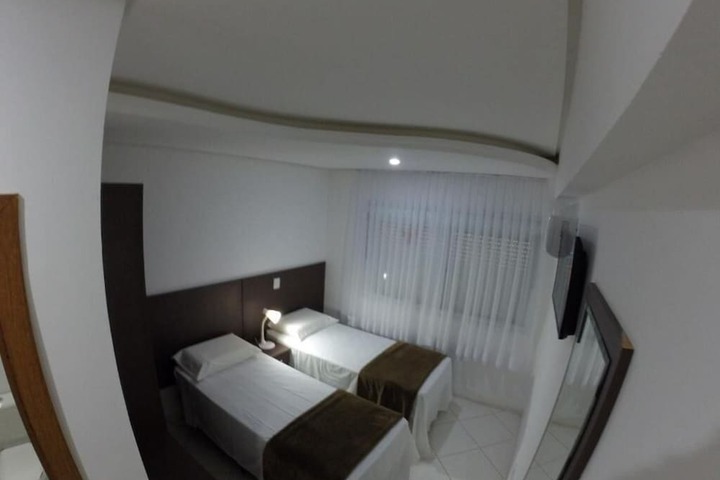 Room 2 of 9